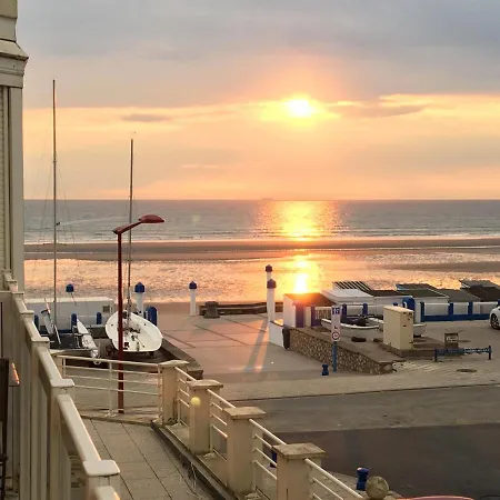 Le Bon Endroit En Bord De Mer, Vue Mer , Parking Et Wifi Wimereux Exterior photo