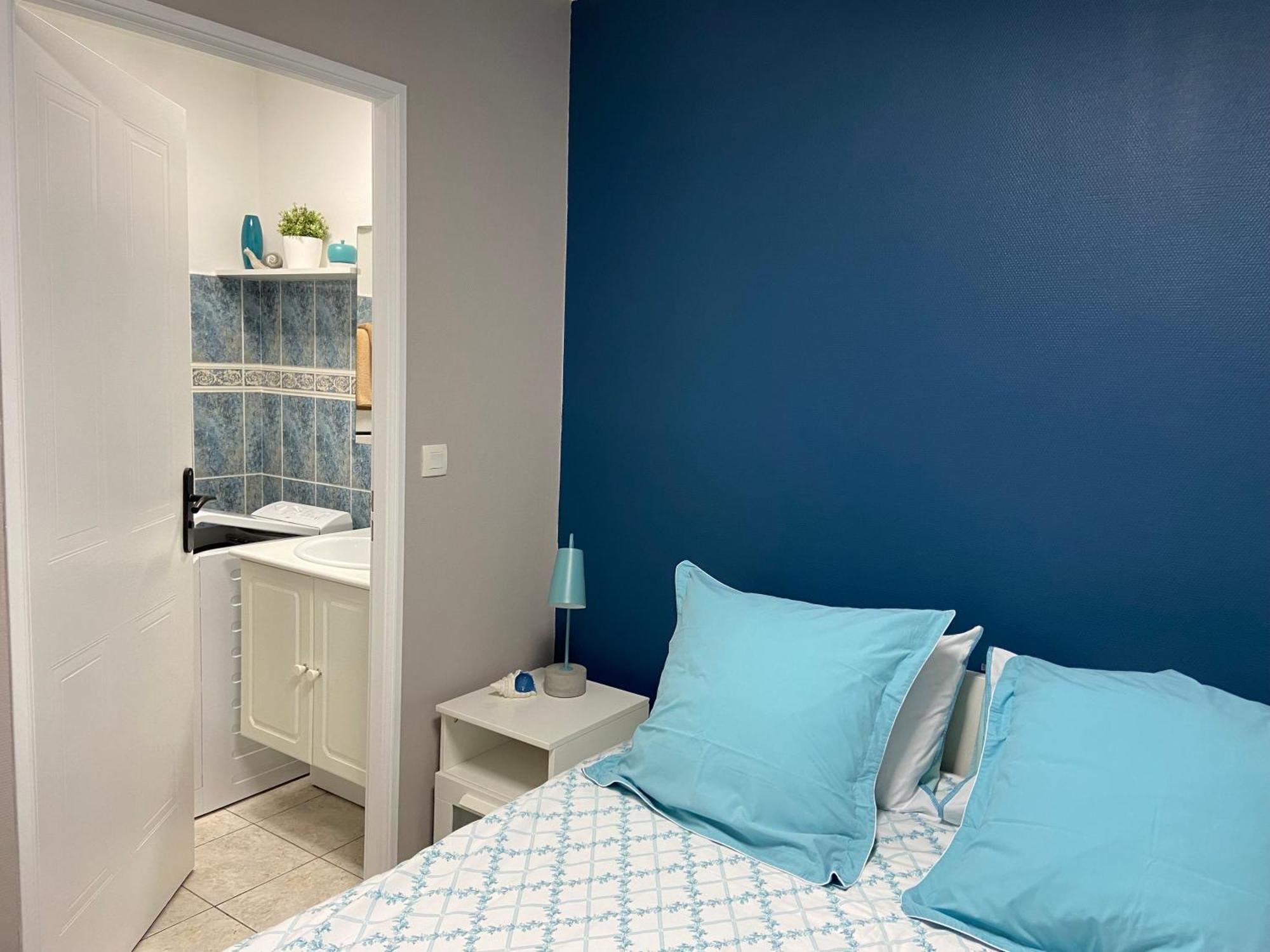 Apartment Le Bon Endroit En Bord De Mer, Vue , Parking Et Wifi
