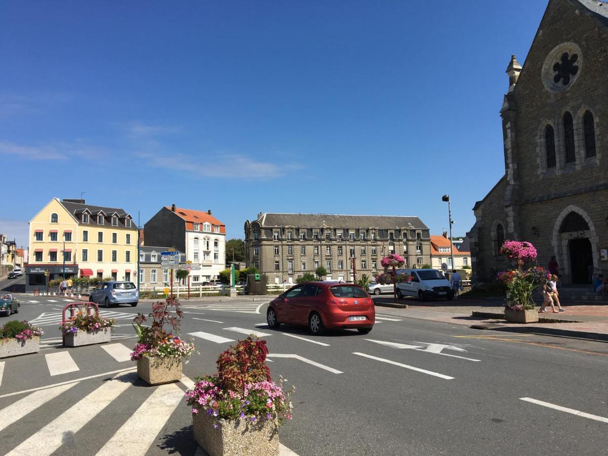 Le Bon Endroit En Bord De Mer, Vue , Parking Et Wifi Apartment